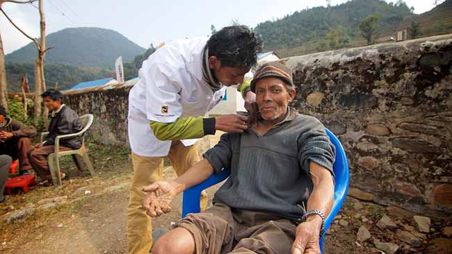 Acupuncture Relief Project  | Good Health Nepal | Andrew Schlabach