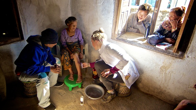 Asiya Shoot | Acupuncture Volunteer Nepal