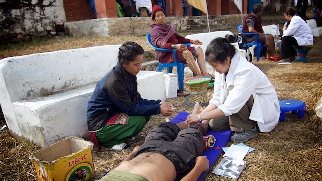 Debbie Yu | Acupuncture Volunteer Nepal
