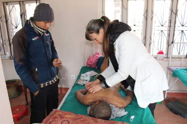 Acupuncture Relief Project  | Good Health Nepal | Emma Sanchez